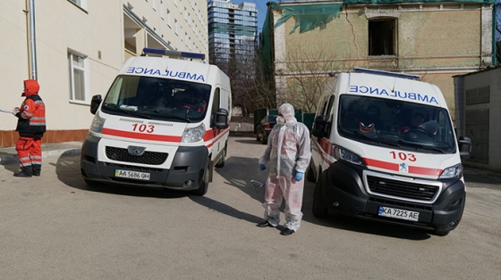 Количество случаев COVID в Украине минимум вдвое выше официального – опрос