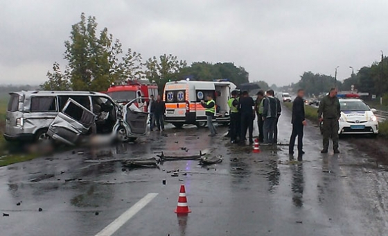 Два человека погибли и два травмированы в результате дорожно-транспортного происшествия, которое произошло возле Славянска