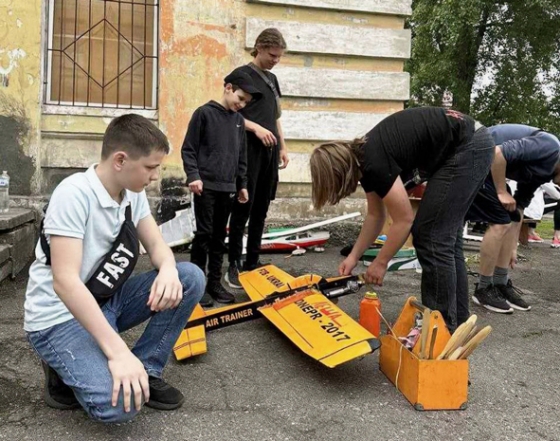 Авіамоделісти Краматорська і Слов’янська виступили на Кубку України в Кам’янському (фото)