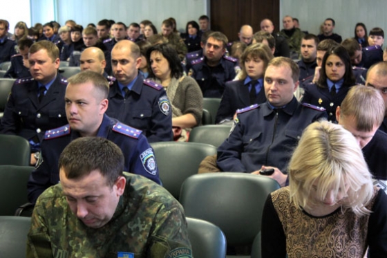 Славянск полиция