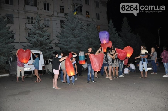  Уже мир? В центре Краматорска провели акцию представители &quot;Народного ополчения Донбасса&quot;