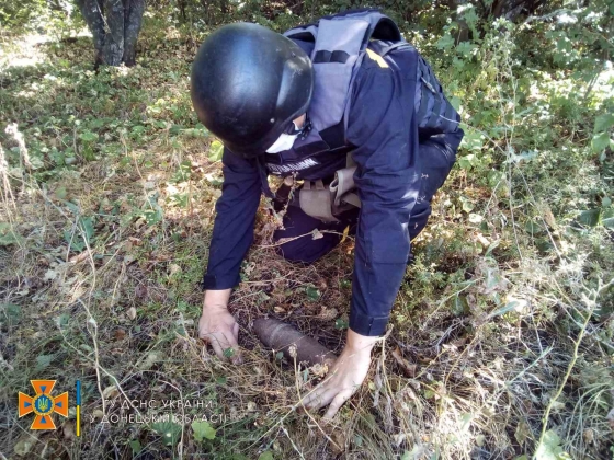 В Краматорском районе пиротехники изъяли 76 мм артснаряд времен Второй Мировой войны