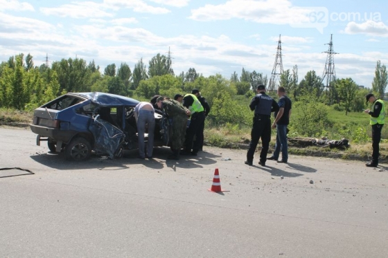 Серьезная авария в Славянске на ул. Современной : есть погибшие 