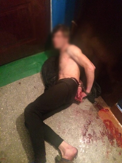 В Мирнограде задержан пьяный наркоман, изнасиловавший и убивший девушку и избивший до полусмерти ее бабушку 