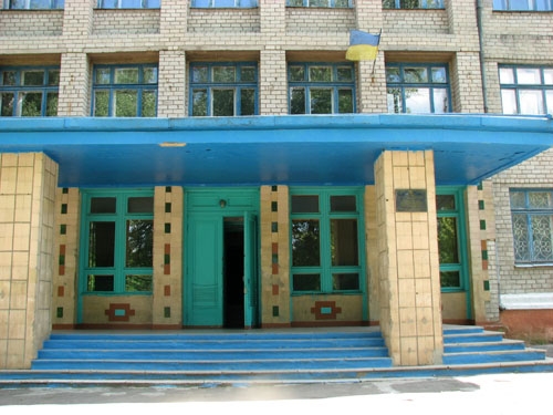 В Управлении образования Краматорска считают, что сейчас коллективом 3-го интерната руководит &quot;постороннее лицо&quot;