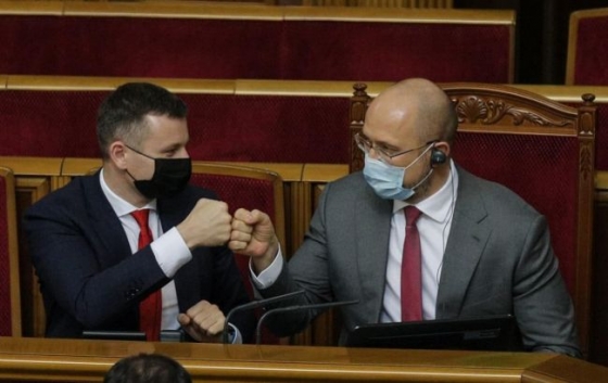 Нелишние деньги. Зачем Украине миллиарды долларов от ЕС, Британии и США