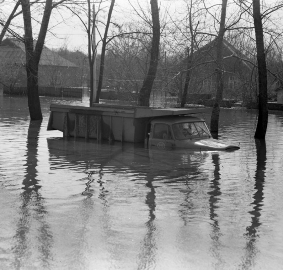 Історичний фоторепортаж: як у 1985 році у Краматорську прорвало дамбу і затопило Старе місто