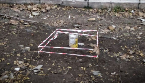 Двоє підлітків зазнали травм, підірвавшись на снаряді в Маріуполі 