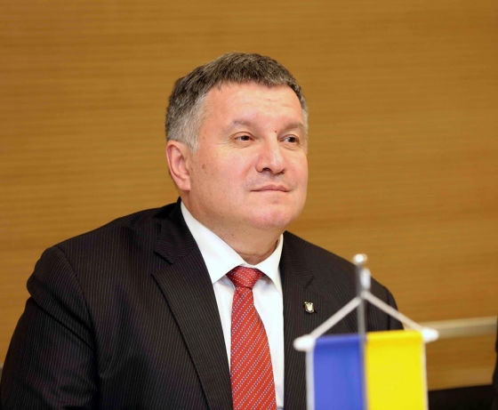 Таможенный эксперимент с участием Нацполиции принес в бюджет Украины дополнительно 32 млрд грн - это по 226 млн грн в день, - Аваков. Инфографика