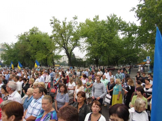 В Краматорске состоялся митинг ко Дню флага (фото)
