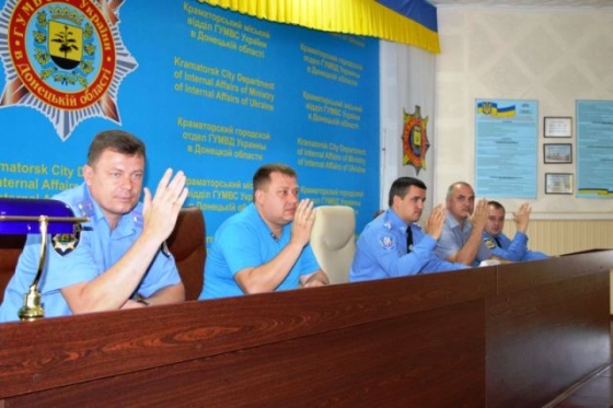 Краматорские полицейские выступили в поддержку задержанного коллеги