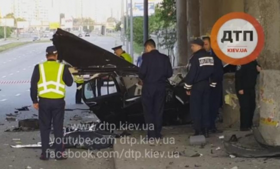В Киеве в ДТП погиб украинский автогонщик