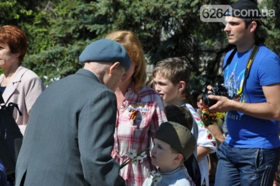 Краматорская «Свобода» очищала митинг от георгиевских лент