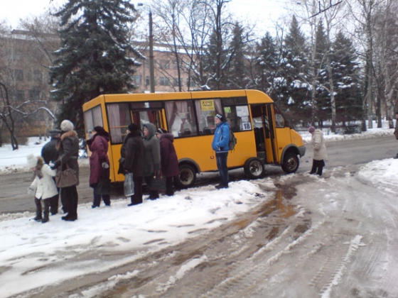 В Краматорске маршрутка потеряла колесо