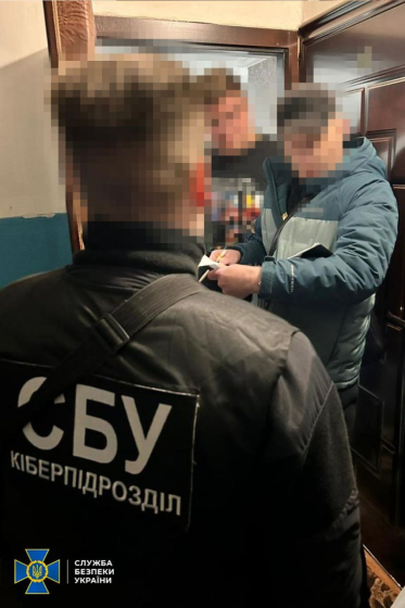 10 ворожих агітаторів, зокрема &quot;політексперта&quot; пулу Медведчука, затримали у 4 областях України, - СБУ