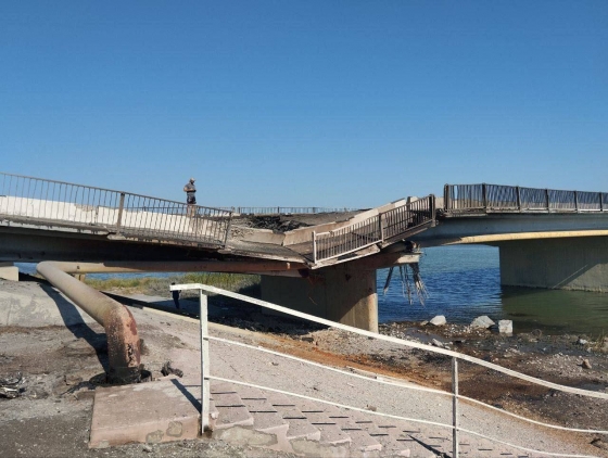 Після ударів по мостах ворог шукає альтернативні шляхи, проте вони дуже близько до позицій Сил оборони, - ОК &quot;Південь&quot;