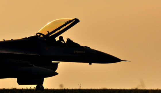 F-16 не забезпечать Україні миттєву перевагу в повітрі, це буде триваліший процес, - командувач ВПС США Хеккер