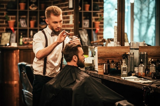 Как привлечь клиентов в барбершоп - рекомендации сети ЦирюльникЪ Barbershop