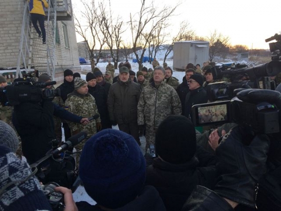 Порошенко открыл новую телевышку на горе Карачун в Донецкой области