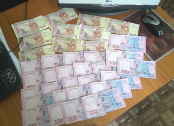 В Волновахе двое полицейских &quot;погорели&quot; на взятке