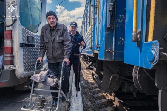 Евакуація триває: 26 квітня - черговий рейс спецпотяга з Покровська на Житомирщину