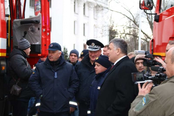В Краматорске спасателям и полицейским пообещали повышение зарплаты и беспроцентную ипотеку 