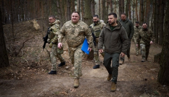 Зеленський ознайомився з будівництвом фортифікацій на Сумщині