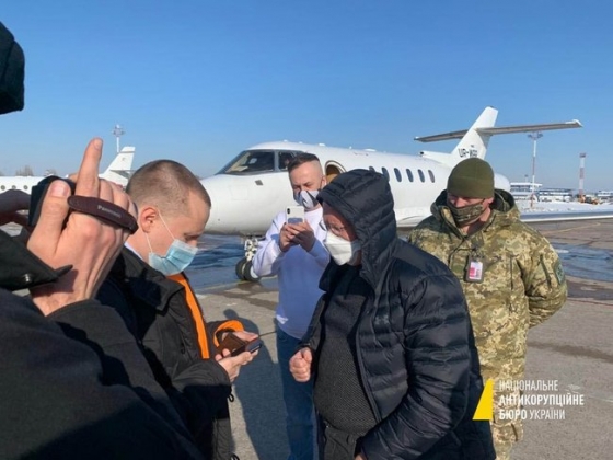 Экс-зампредседателю ПриватБанка вручают подозрение в &quot;Борисполе&quot;. Он пытался на частном самолете покинуть Украину, - НАБУ