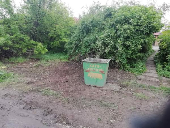 Комунальники Краматорська продовжують боротьбу зі стихійним сміттям