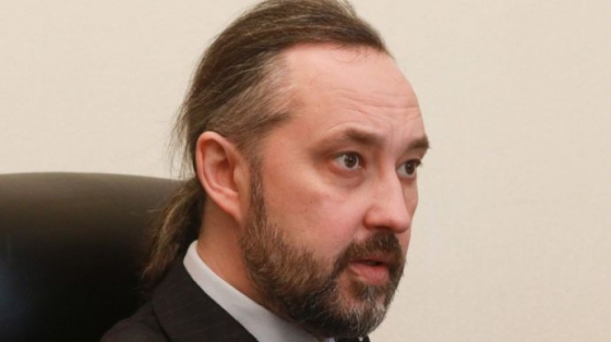 Судья КС Слиденко: Зеленский &quot;наговорил на 150 лет тюрьмы&quot;, дальше - война