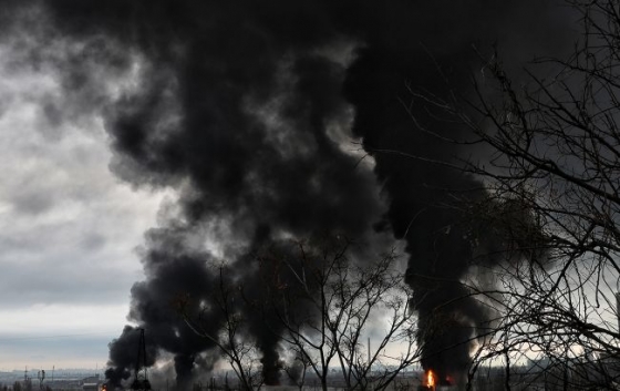 У Росії вибухнув газопровід і почалася сильна пожежа: стовп вогню видно за кілометри 