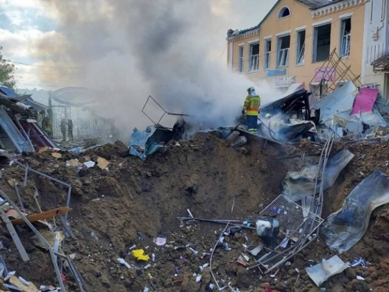 Армія рф вдарила по центральному ринку Бахмута
