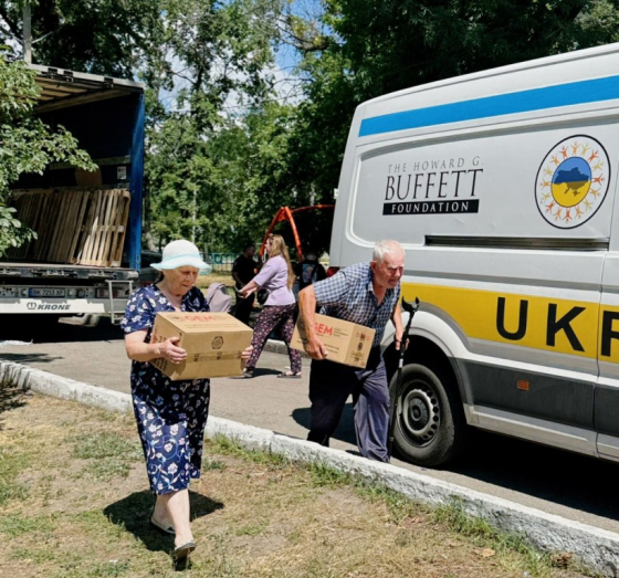 За тиждень громадам Донеччини надали 329 тонн благодійної допомоги