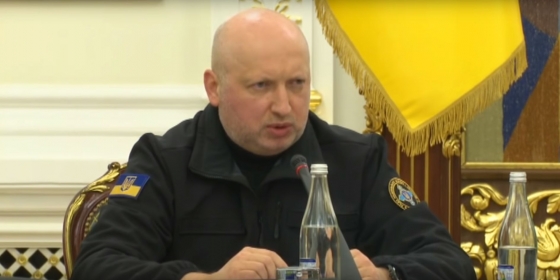 СНБО единогласно поддержал предложение президенту ввести военное положение на 60 суток, - Турчинов