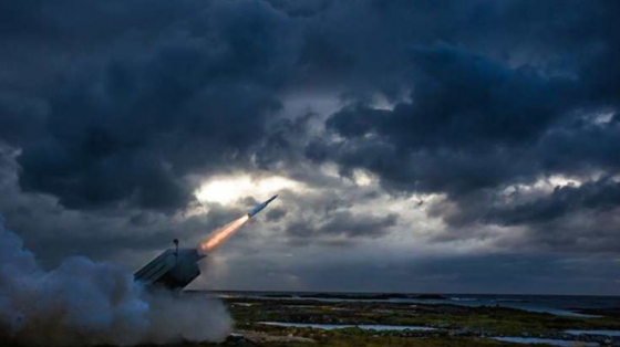 В Україну уже прибули ЗРК NASAMS і Aspide
