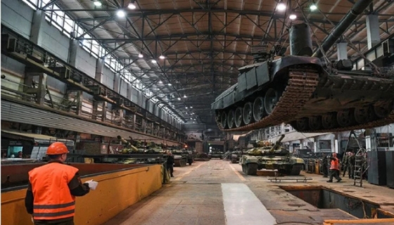 Росія нарощує виробництво зброї, але не так, як про це розповідає пропаганда - ЗМІ