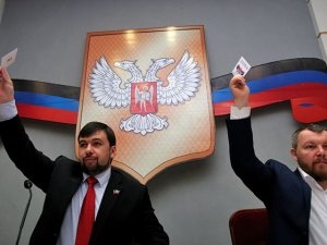 В Донецке ждут возвращения в Украину: дончане о &quot;перевороте&quot; в верхушке ДНР