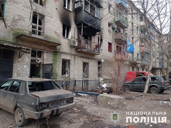 Наслідки ракетного удару по Костянтинівці: Ворог поцілив у центр міста, де перебувало багато людей