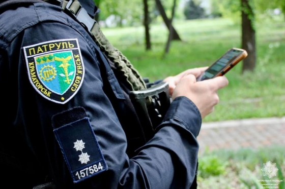 Патрульна поліція забезпечила порядок під час «поминальних» вихідних у Краматорську