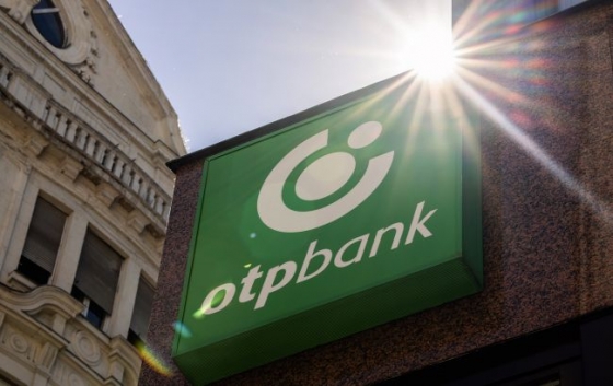 НАЗК внесло угорський OTP Bank до списку міжнародних спонсорів війни