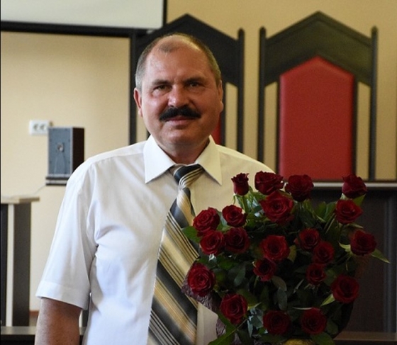 Суддя Маліченко, який побив колегу, жив у нарадчій кімнаті та брехав у деклараціях, пішов у відставку з довічним утриманням у 100 тис. грн щомісяця, - ЗМІ