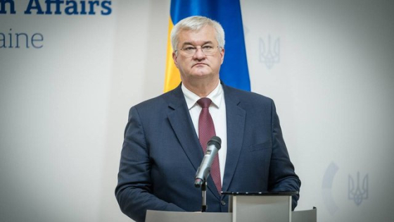 Висловлювання Путіна про легітимність президента України є абсурдними, - Сибіга