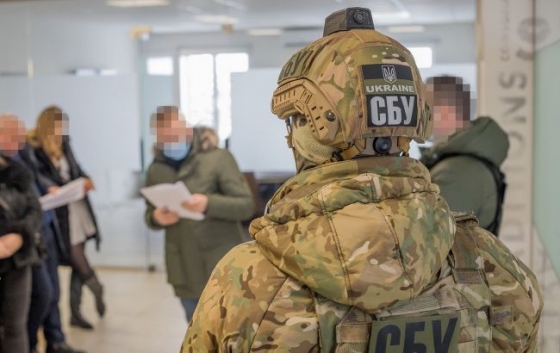 По всей Украине проходят обыски у налоговиков