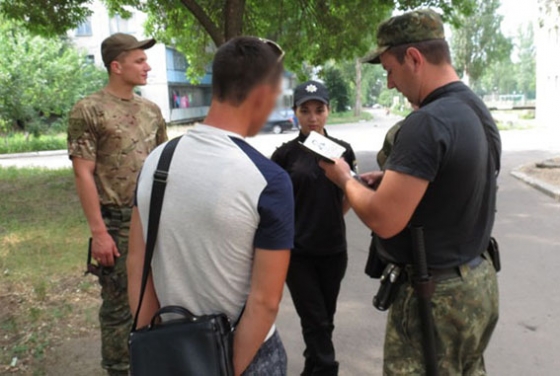 В Донецкой области задержали боевика, воевавшего в 5 НВФ