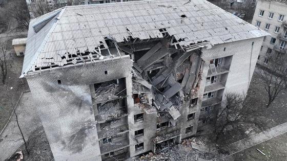 У Покровську під час обстрілу поранено 4 рятувальники ДСНС