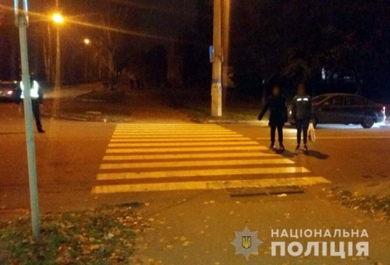 В Краматорске автомобиль сбил 15-летнего парня на пешеходном переходе