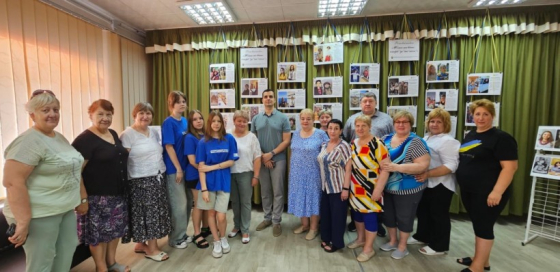 У Кам’янському презентували фотовиставку «Жінка та війна. Історії до та після»