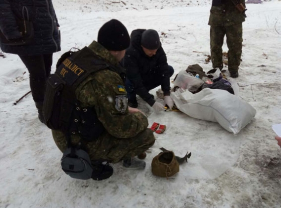 Правоохранители Бахмута предотвратили отправку опасного багажа на мирную территорию 