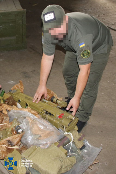 Понад 3,5 тис. комплектуючих до ППО та артсистем, що були вилучені з підпільних складів на Київщині, передано до ЗСУ