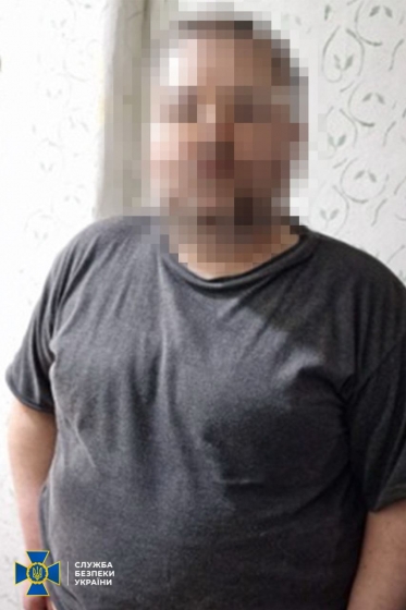 СБУ затримала киянина, який допомагав російським ЗМІ створювати фейки про війну в Україні